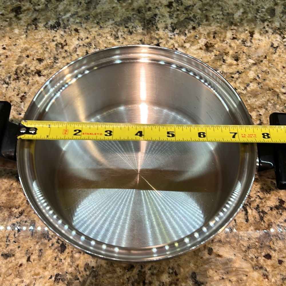Royal Prestige T304 SS 1.5 Qt Stainless Steel Vented Stockpot - Picture 8 of 9